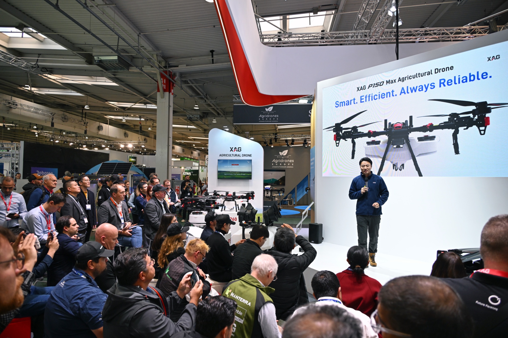 XAG Unveils P150 Max Drone and R Series Rover at Agritechnica 2025
