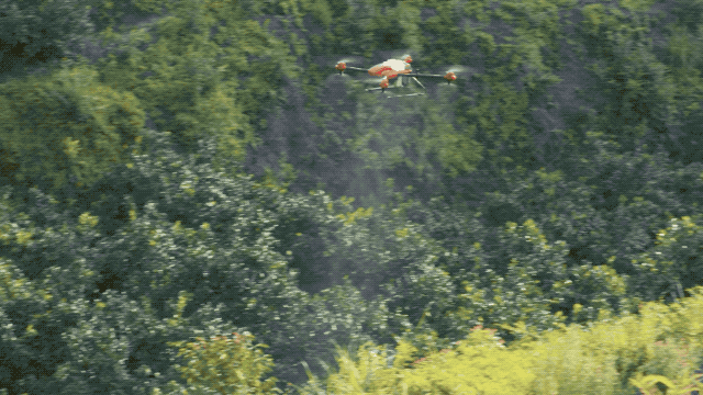 植保无人机全自主喷洒作业