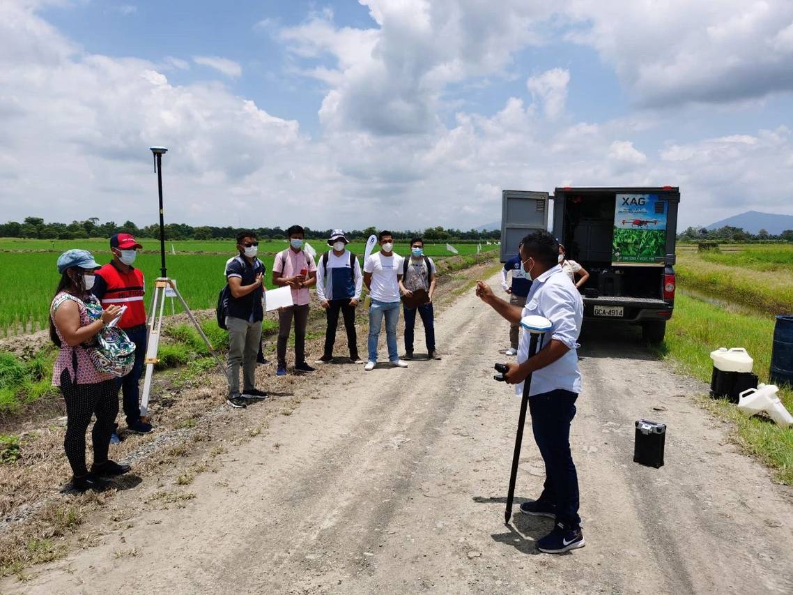 A close contact with autonomous agritech in farmland (source: Megadrone SA)