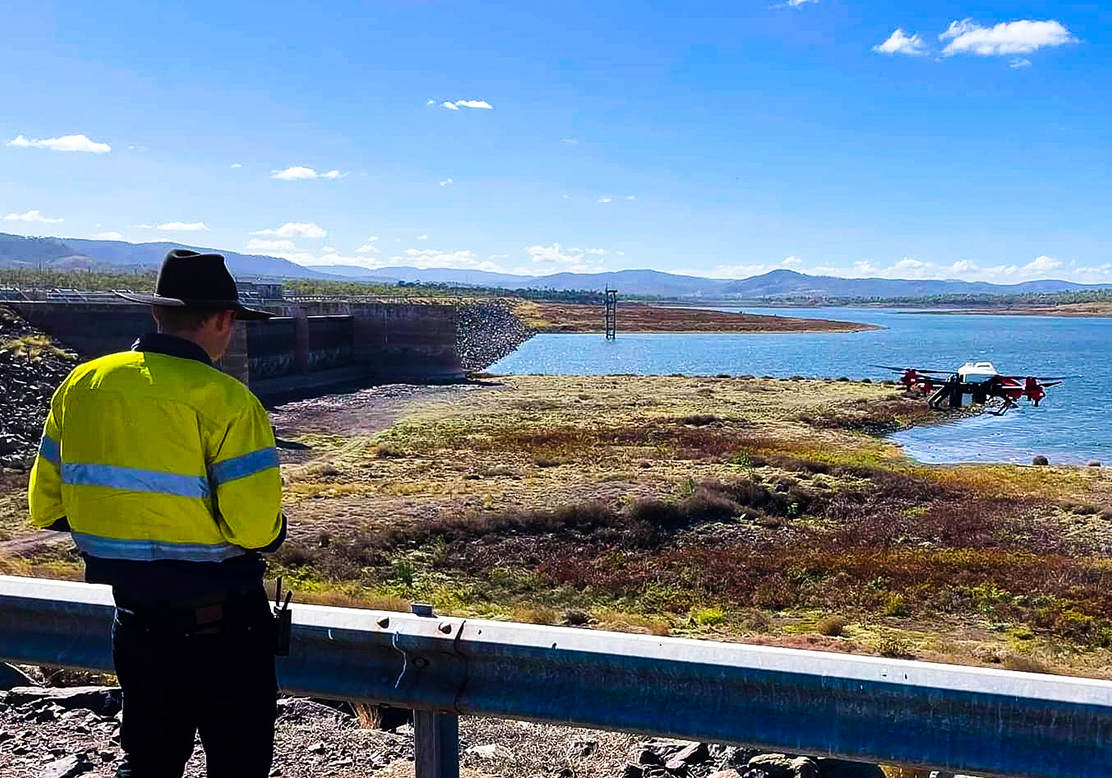 Another battle begins to protect shrimps and fish against invasions. A very impressive and cost effective way to control aquatic weeds in and around multiple large dams. Queensland, Australia. August 2021.