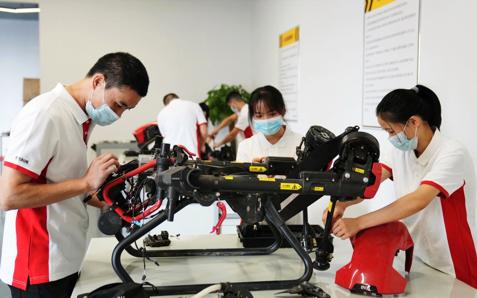 Teamwork is important for building a stable drone service system, always remember drone maintainers will never fighting alone. (China) 